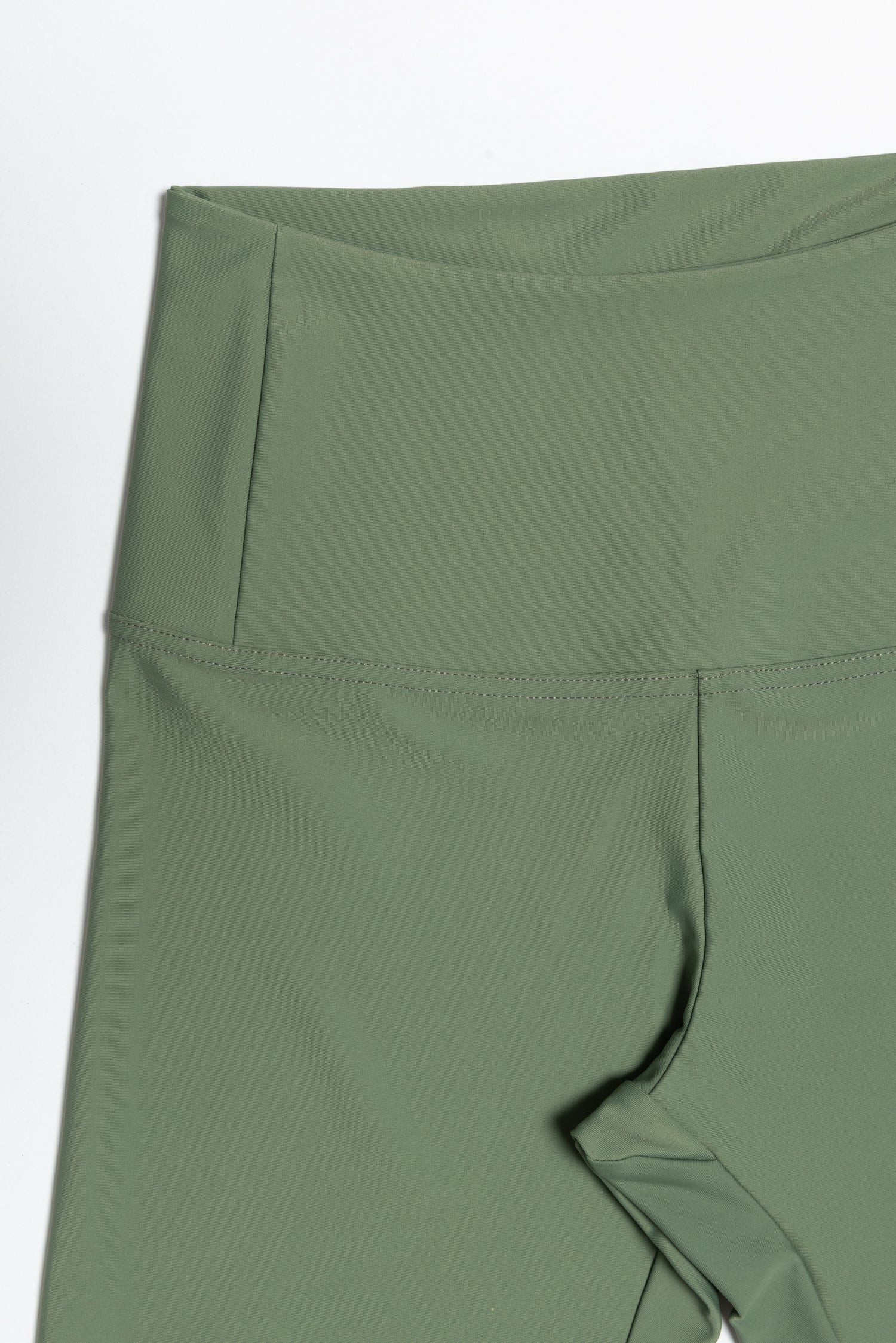 Net-Shorts - Airolo - Olive