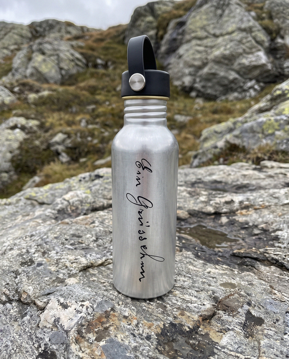 Greetings - Water bottle 0.75 L